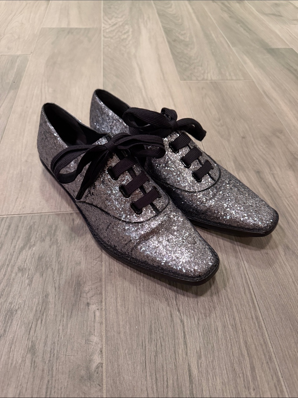 Marc Jacob’s Women’s Glitter Lace-Up Shoes Size 39 1/2